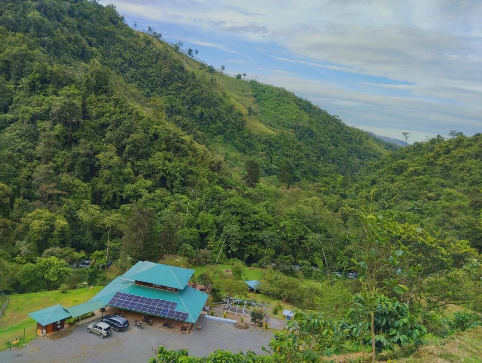 Hotel Rivel - Restaurant & Nature Retreat Turrialba Exterior foto